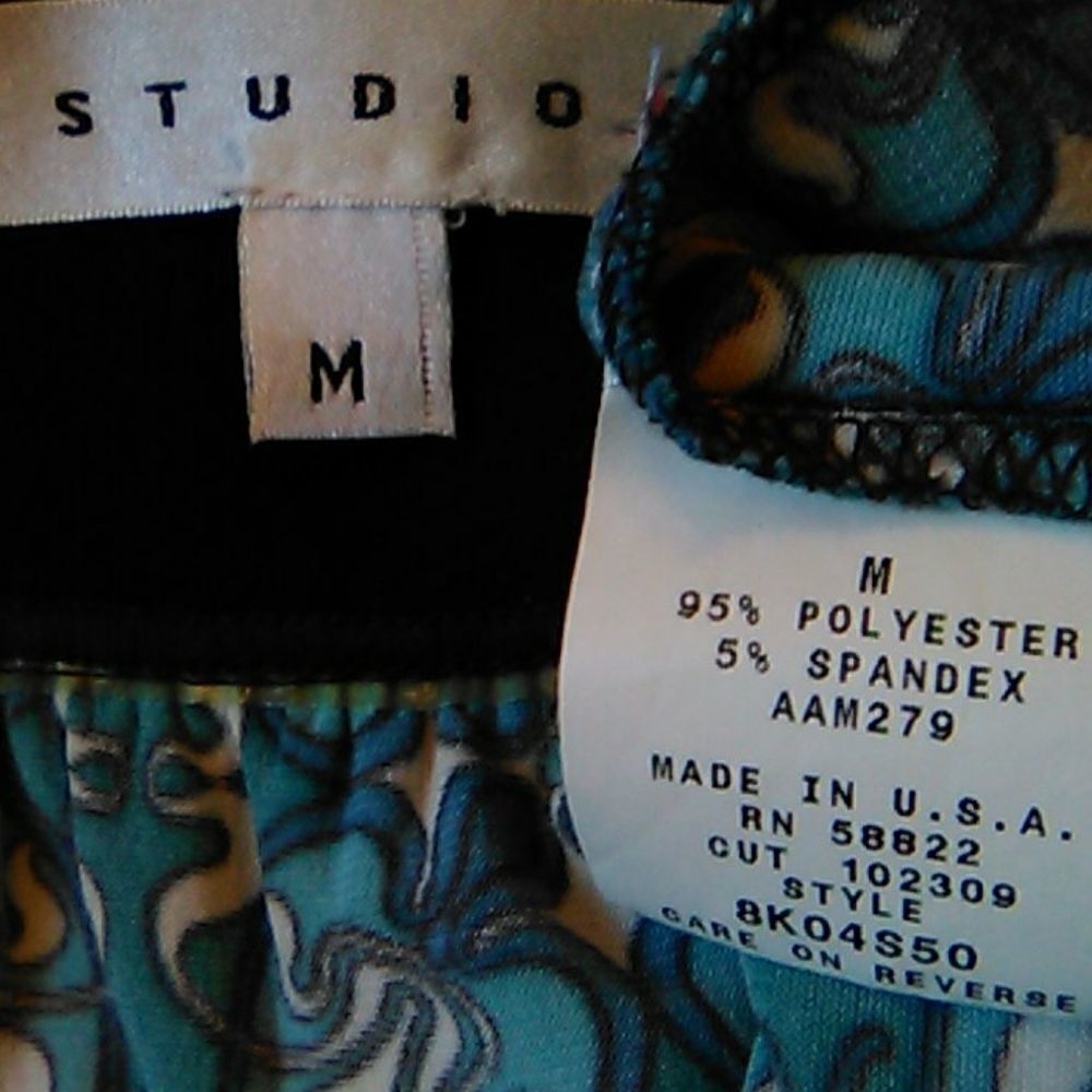 Studio M Dress - Picture 7 of 8